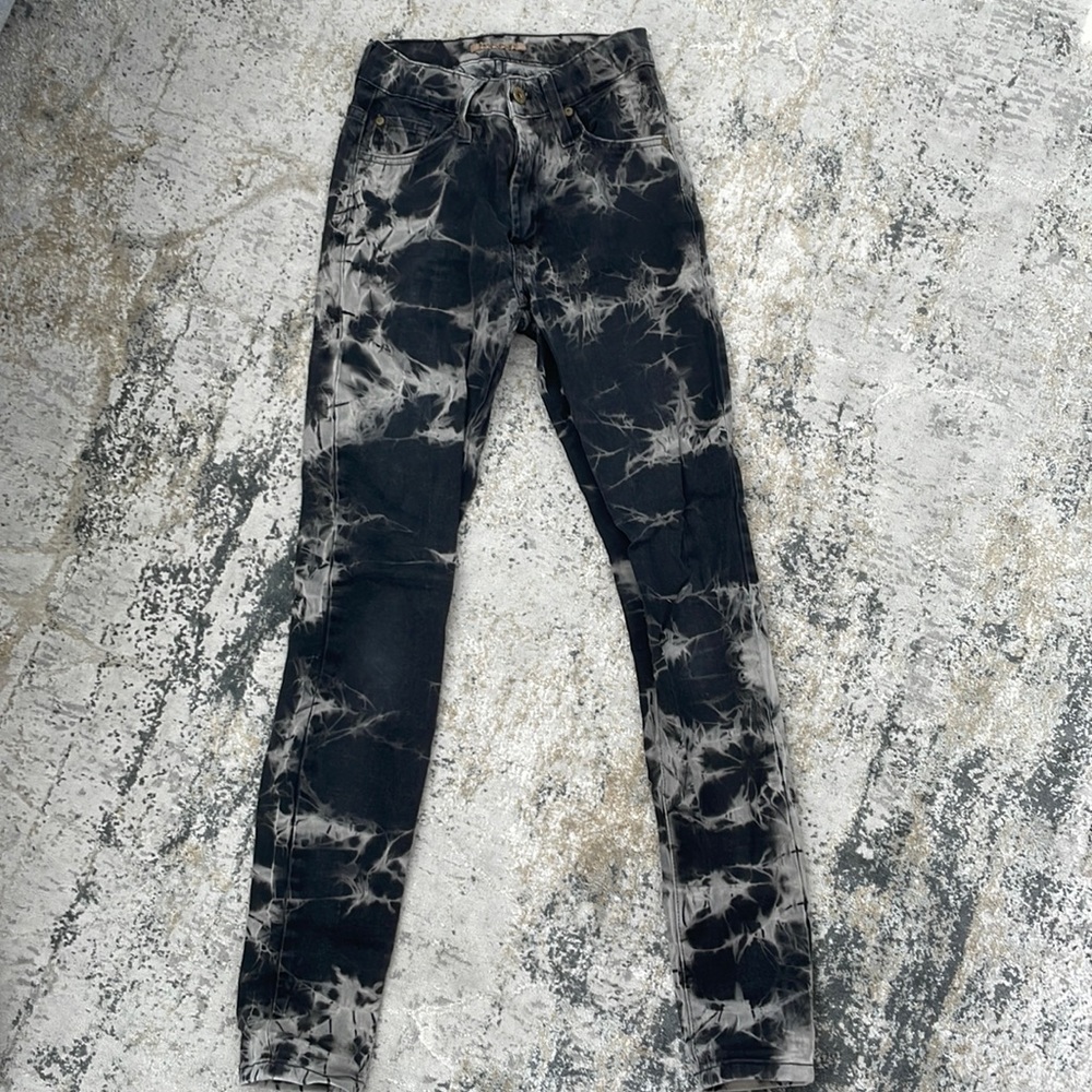 Black tie dye skinny James jeans